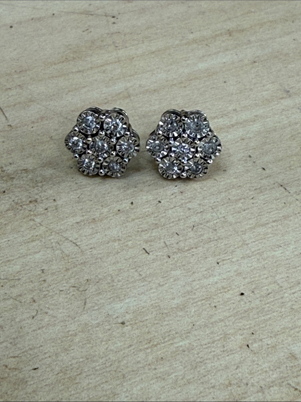 Silver earrings cluster diamond